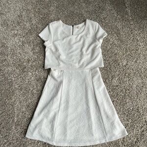 Hem & Thread Woman’s cutout dress in Sz S in gently used condition